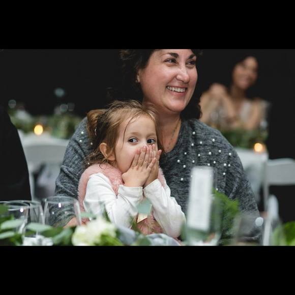 Meet your Posher, Lara - Picture 1 of 1